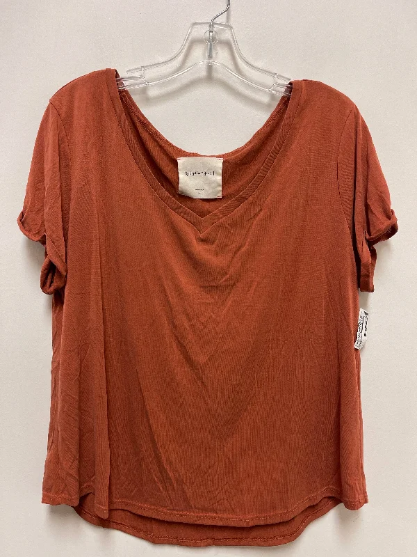 Top Short Sleeve By By Together In Orange, Size: L