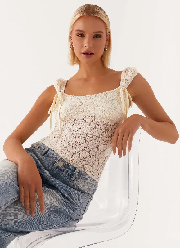 Women's Effortless Casual Outfit Xanthi Top - Ivory