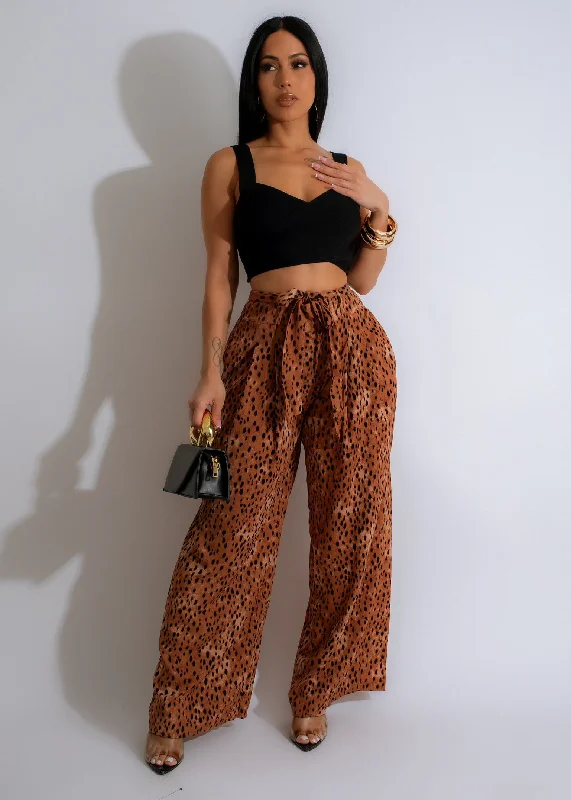 Women's Holiday Outfit Wild Thought Pant Brown